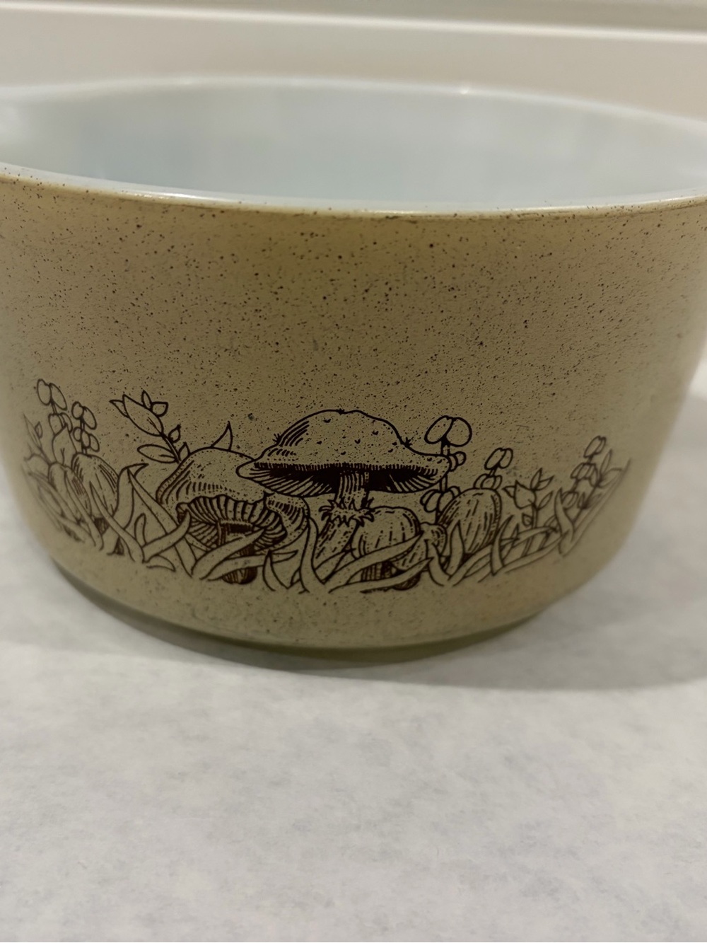 VINTAGE Pyrex Beige Speckled Mushroom Print Ceramic Bowl